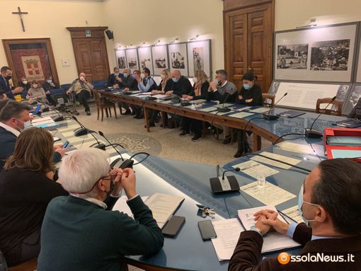 Domodossola, in consiglio comunale Pizzi accusa la Lega di “protagonismo”