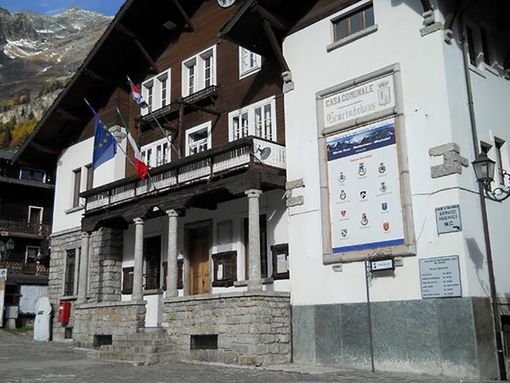 Fiaccolata dei maestri di sci a Macugnaga