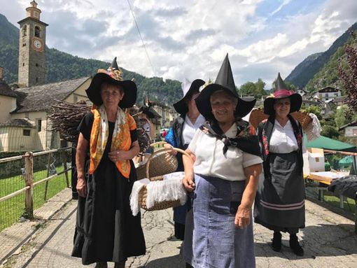 Baceno, concorso artistico dedicato alle streghe