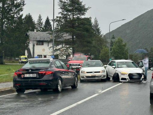 Scontro tra due auto tra Santa Maria e Druogno