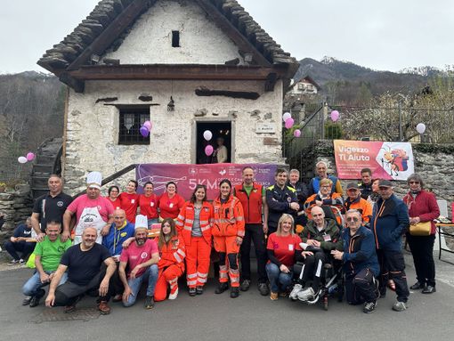 Druogno si colora di rosa: grande successo per “Just The Woman I Am” FOTO Druogno si colora di rosa: grande successo per “Just The Woman I Am” FOTO