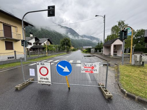Interrotta per lavori la provinciale a Cosasca