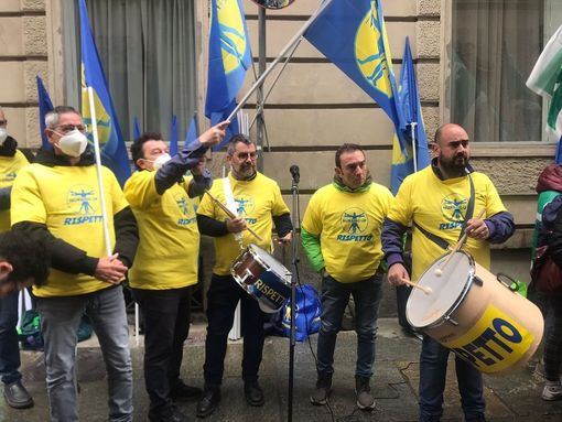 Sanità, denuncia dei precari: &quot;Il sistema piemontese è una bomba, sta per scoppiare&quot; FOTO E VIDEO