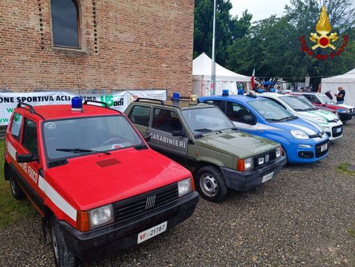 Anche la Panda dei Vigili del fuoco di Varzo a 'Panda a Pandino' Anche la Panda dei Vigili del fuoco di Varzo a 'Panda a Pandino'