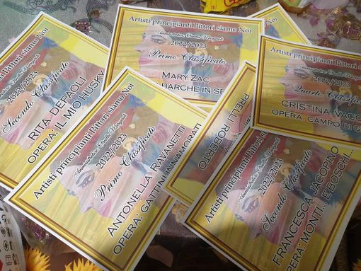 "Pittori siamo noi": cresce l'iniziativa di Ornella Margaroli che riunisce gli artisti amatoriali "Pittori siamo noi": cresce l'iniziativa di Ornella Margaroli che riunisce gli artisti amatoriali