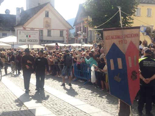 Un migliaio di spazzacamini in Italia per il Raduno Internazionale Un migliaio di spazzacamini in Italia per il Raduno Internazionale