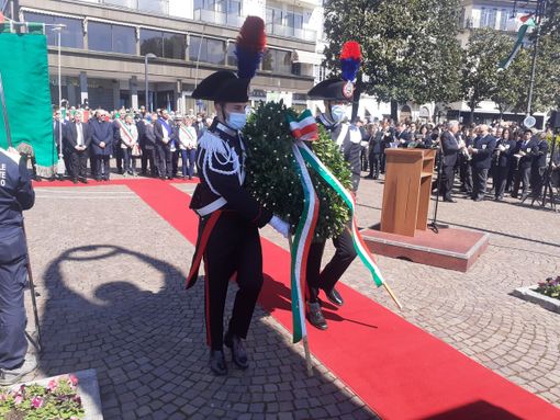 A Verbania la manifestazione provinciale per celebrare la liberazione FOTO A Verbania la manifestazione provinciale per celebrare la liberazione FOTO