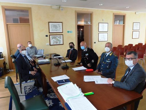 Sicurezza anticrimine nel settore bancario, siglato in prefettura un nuovo protocollo d’intesa con Abi