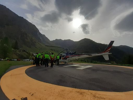 Soccorso alpino in azione sulle alture di Cheggio