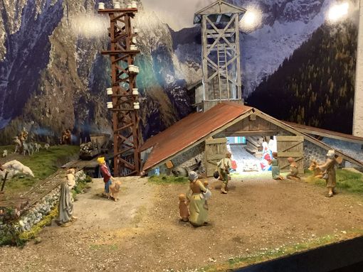 L’Associazione Figli della Miniera inaugura la storica Polveriera di Pestarena