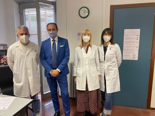 Visita al Coq e alla Casa della Salute di Omegna per il presidente Cirio FOTO Visita al Coq e alla Casa della Salute di Omegna per il presidente Cirio FOTO