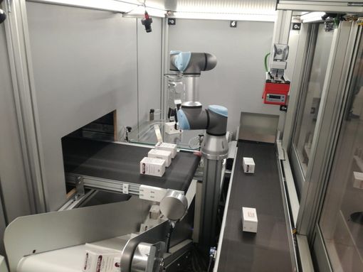 Al Mauriziano di Torino il primo farmacista robot della regione Al Mauriziano di Torino il primo farmacista robot della regione