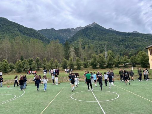 Al via il ritiro in Valle Vigezzo per i nuovi alunni del Gobetti FOTO Al via il ritiro in Valle Vigezzo per i nuovi alunni del Gobetti FOTO
