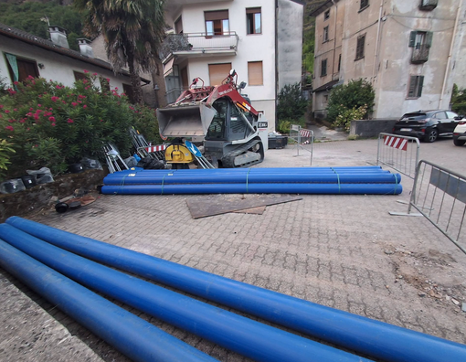 Piedimulera, cantiere per il collegamento del nuovo pozzo Piedimulera, cantiere per il collegamento del nuovo pozzo