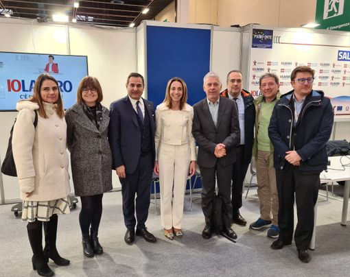 Oltre mille persone alla prima giornata di Io Lavoro Oltre mille persone alla prima giornata di Io Lavoro