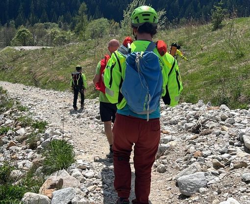 Macugnaga, soccorso alpino al lavoro per il recupero di una bambina ferita