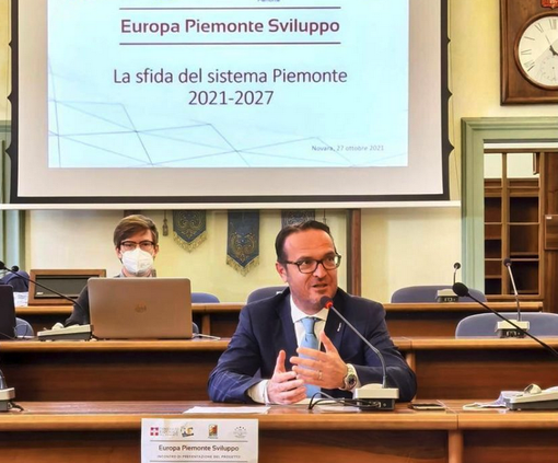Europa Piemonte Sviluppo, a Novara e nel Vco i primi due incontri sui fondi europei Europa Piemonte Sviluppo, a Novara e nel Vco i primi due incontri sui fondi europei