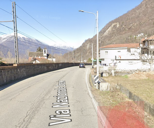 Investe una 17enne e fugge. A Vogogna è caccia al pirata della strada