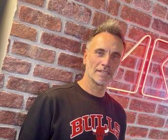 Sanremo 2026, Nek: "Quest'anno lo vedrò dal divano, mi aspetta l'Europa in tour" Sanremo 2026, Nek: "Quest'anno lo vedrò dal divano, mi aspetta l'Europa in tour"