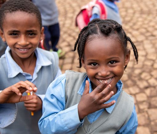 Centro aiuti per l'Etiopia: ''Regalami il diritto di studiare''' Centro aiuti per l'Etiopia: ''Regalami il diritto di studiare'''