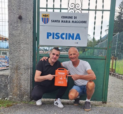 Un defibrillatore in dono alle piscine di Santa Maria Maggiore