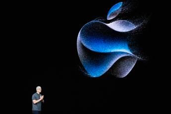 Apple controtendenza, confermati i programmi su diversità e inclusione: come si muoverà l'Europa?