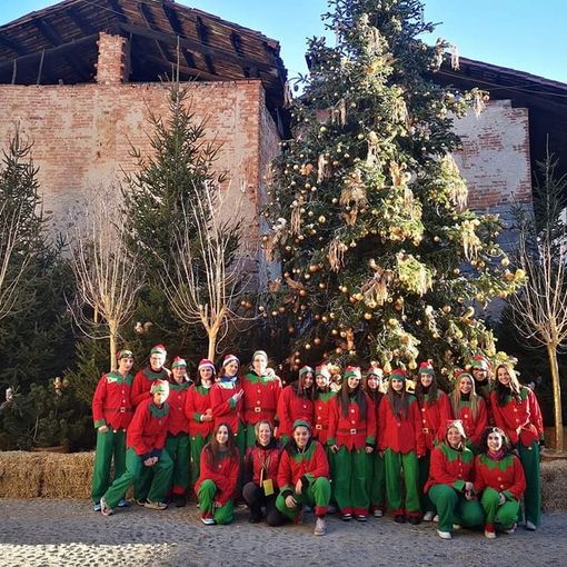 Eventi natalizi nel biellese: proseguono con successo “Il Borgo di Babbo Natale” a Candelo ed il “Mercatino degli Angeli” a Sordevolo