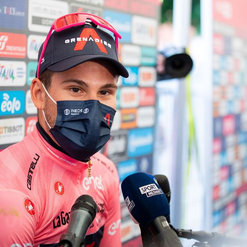 Giro: a Novara vince Tim Merlier, Ganna rimane in Rosa