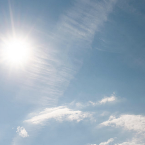 Meteo, giornata di sole con qualche pioggia in serata