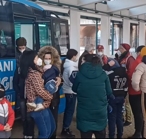 Ucraina, sostegni alle famiglie piemontesi che ospitano i profughi