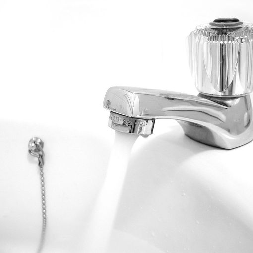 Acqua non potabile a Prestinone