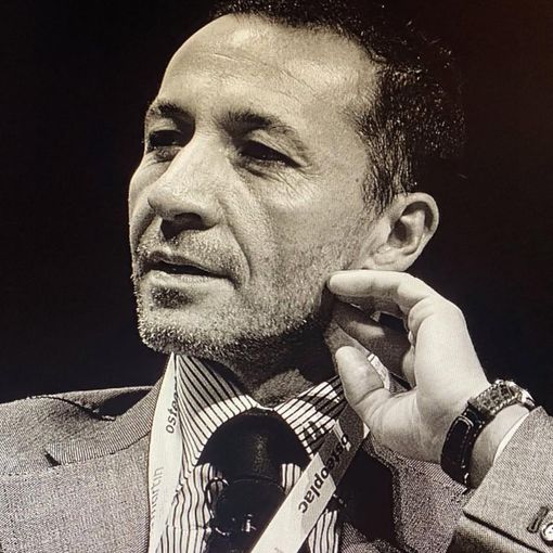 Verso una sanità umanizzata: il modello del professor Massimo Robiony