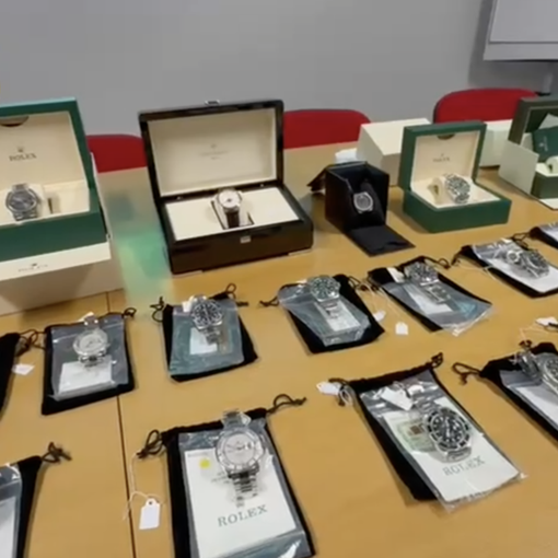 All’asta 350 orologi di lusso sequestrati per un valore  che supera il milione di euro VIDEO