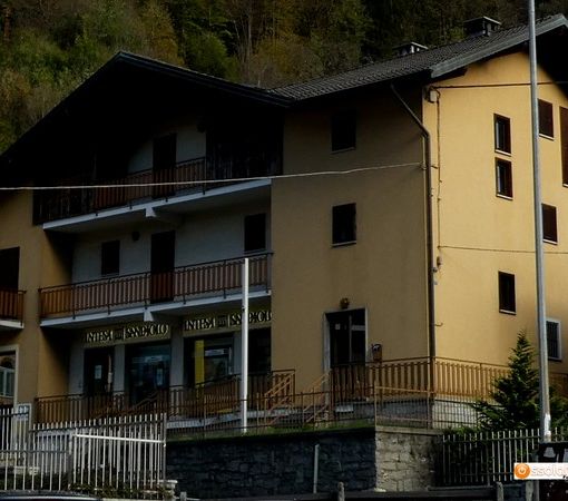 Foto: l'agenzia di Baceno che Intesa San Paolo vuol chiudere