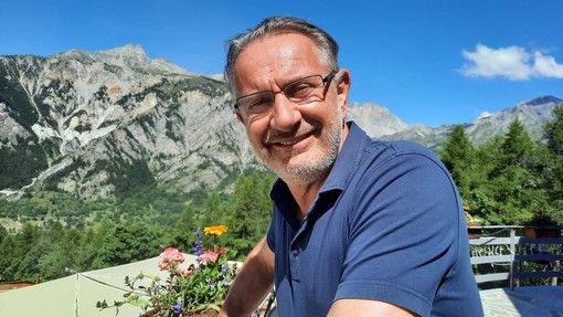 Code al Salone e librerie deserte