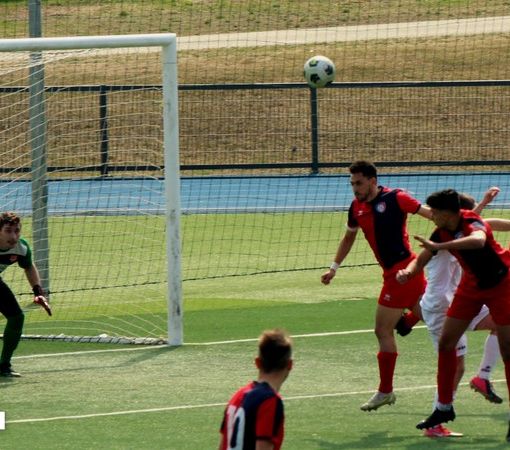 Foto: la Chiavazzese impegnata al 'Curotti' in una partita di due stagioni fa