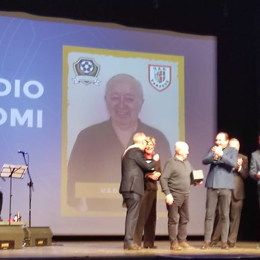 Premiato Claudio Bonomi, allenatore delle giovanili da una vita