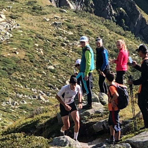 Lorenzo Milesi primo al traguardo dei 2 mila metri in Andolla