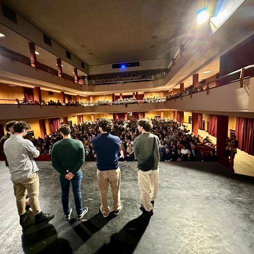 Tanta emozione al Cinema Corso per la proiezione del docufilm &quot;L'Eco delle Campane&quot;   FOTO