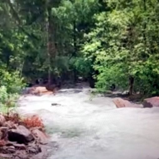 Chiusa la strada per il lago di Antrona a causa della sua esondazione