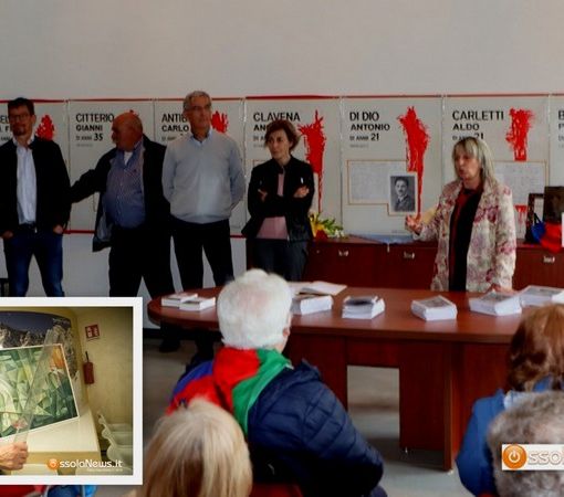 Foto: il giorno dell'inaugurazione della mostra e nel riquadro Angelo Del Devero