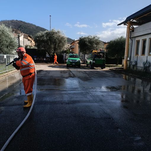 Al lavoro a Montemurlo la colonna mobile di Protezione civile del Piemonte