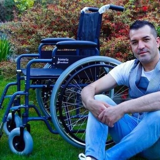 Il Cantante della Solidarietà torna in onda su Canale 5, Italia 1 e Rete 4