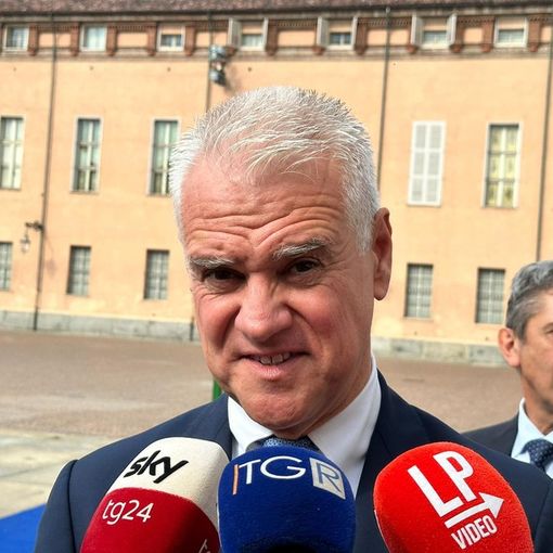 Italia delle Regioni, il ministro Zangrillo promette: “340.000 assunzioni in due anni nella pubblica amministrazione”  VIDEO