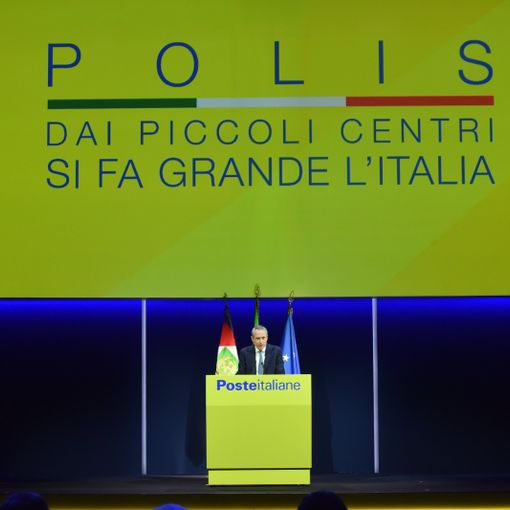 Polis, negli uffici postali di 7mila Comuni la Casa dei servizi digitali