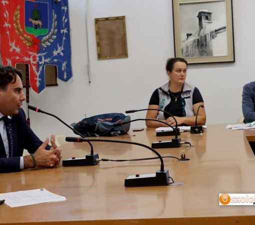 A sinistra il sottosegretario regionale Alberto Preioni, la presidente delle Aree Protette dell'Ossola Vittoria Riboni e il presidente del Parco Valgrande, Luigi Spadone