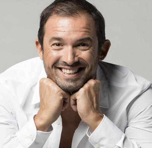 Domenica il grande Cabaret all’Urban di Cosasca con Gianluca Impastato