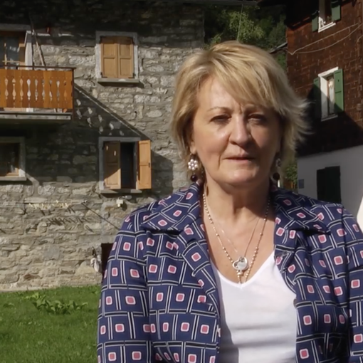 &quot;Il sindaco rinnega le strategie turistiche che aveva dettato&quot;. A Macugnaga si dimette la consigliera al turismo Sabrina Vittore