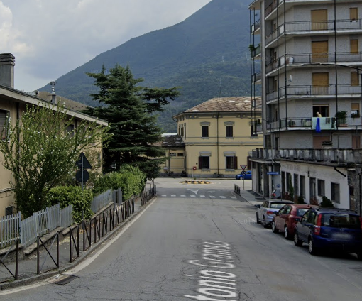 Domodossola, dieci giorni di senso unico in via Gramsci