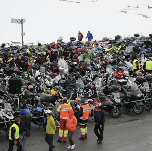 Appuntamento a Nosere per raggiungere il motoraduno del Sempione